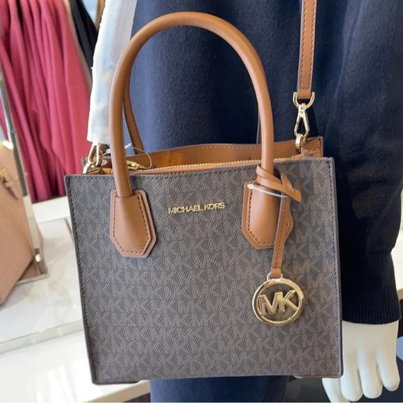 NWT Michael Kors Mercer Medium Logo and Leather Accordian Crossbody Bag - Picture 7 of 8